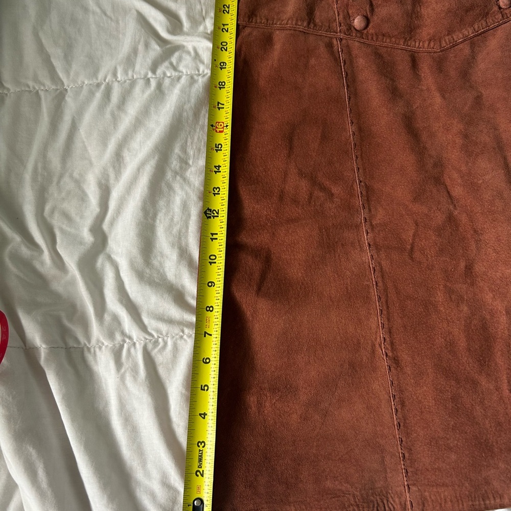 Vintage 90s Neiman Marcus Womens Leather A-line Skirt Size 12 Brown Suede Mini - Picture 2 of 6